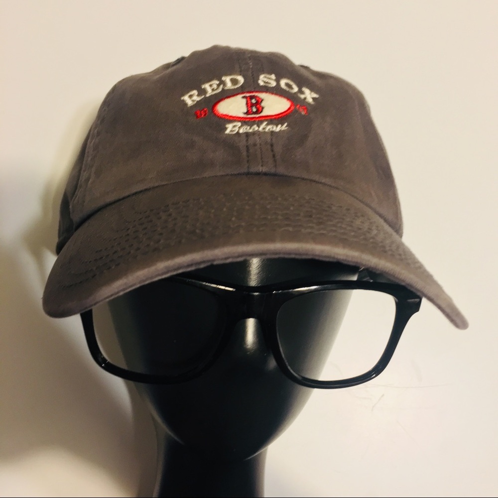 RED SOX Official Vintage Gray Strapback Hat Clean
